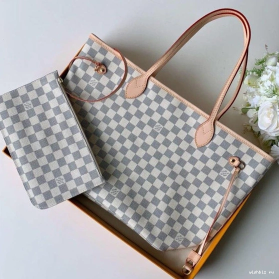 WIS MM Louis Neverfull Vuitton 0114